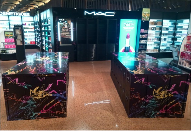 Espace retail MAC aménagé